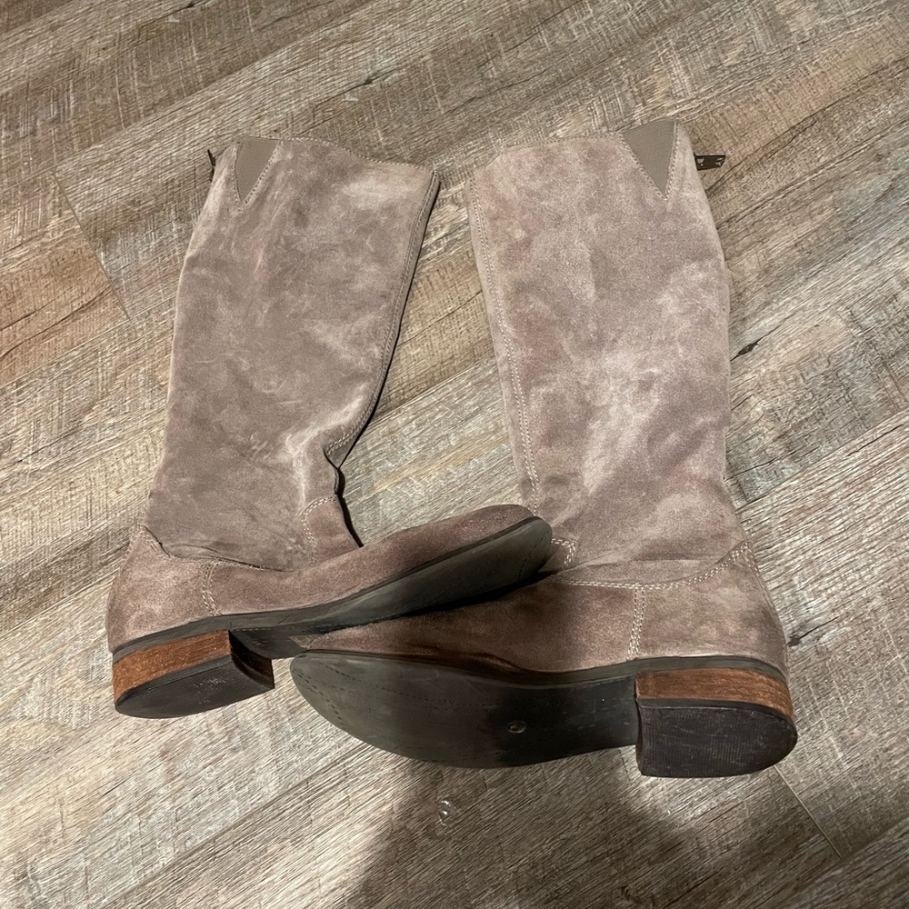 Dolce vita taupe suede boots